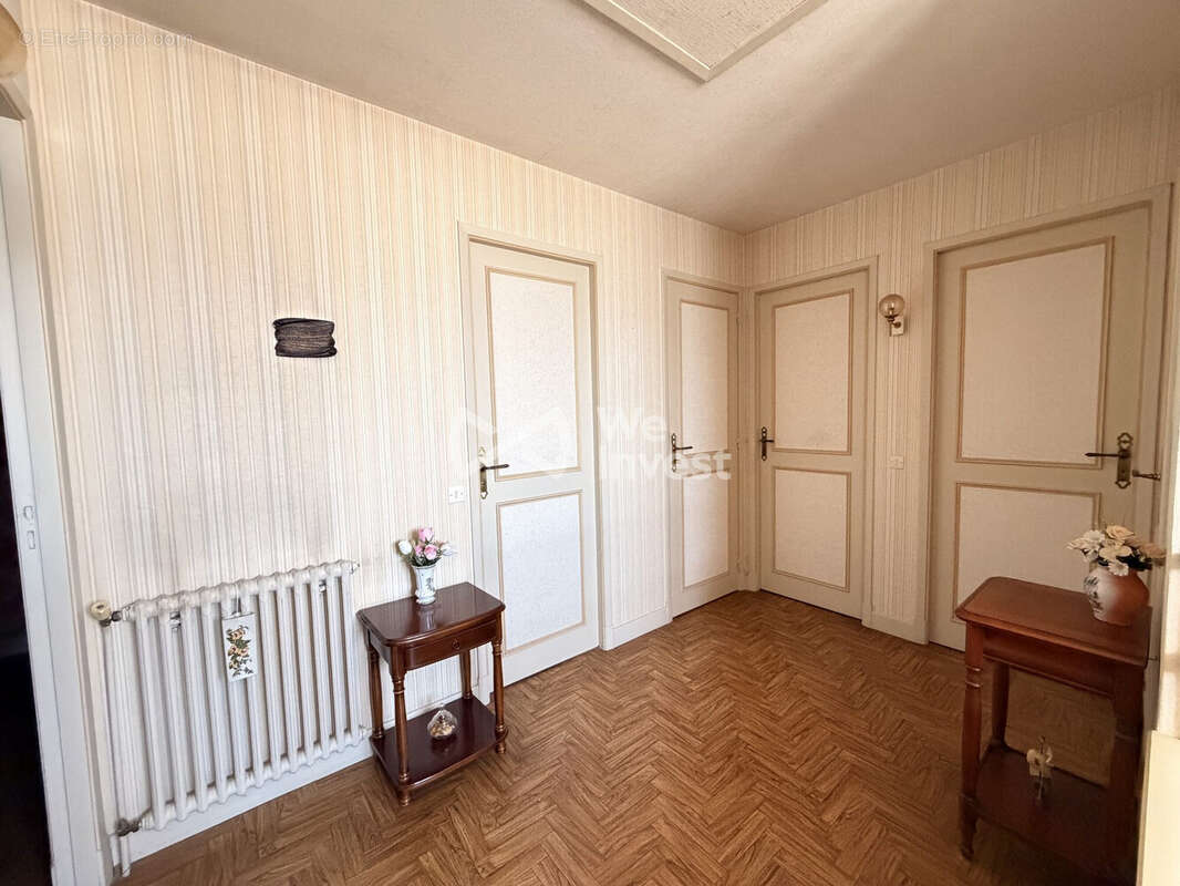 Maison 112 m² à Aussillon  - photo 8