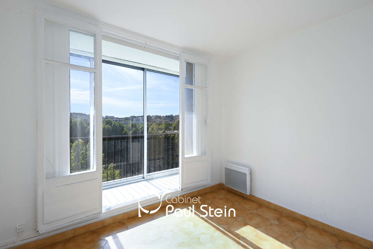 Appartement à MARSEILLE-14E