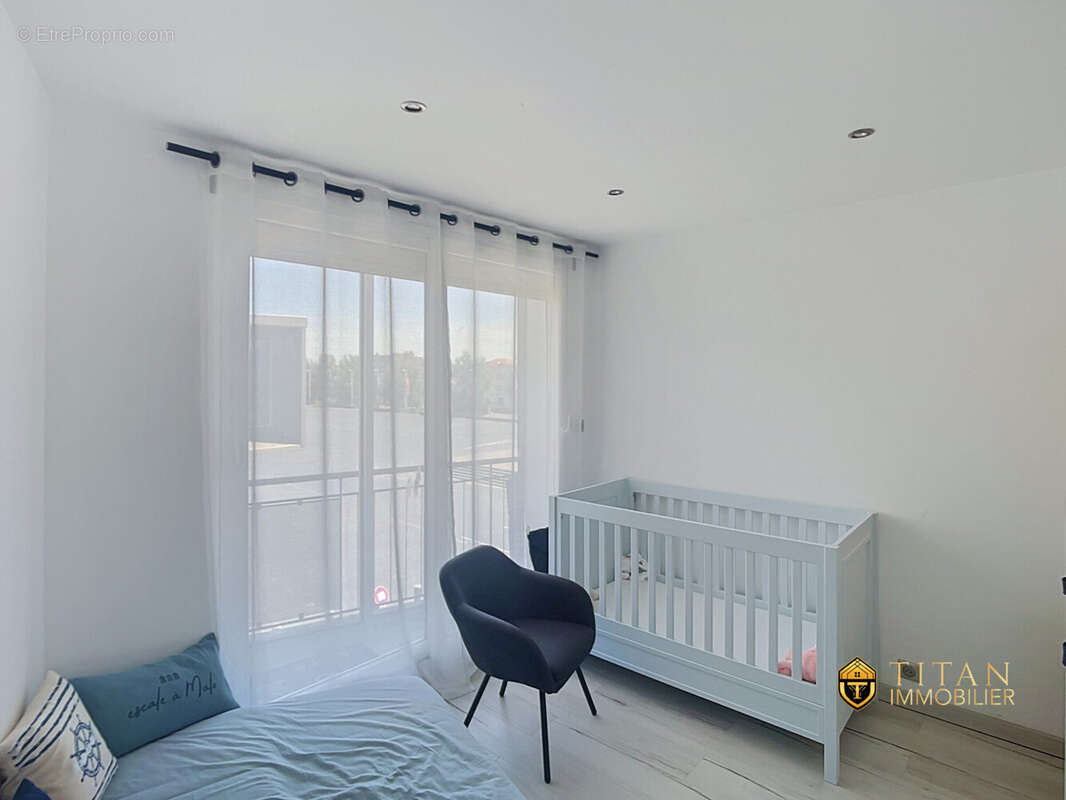Superbe appartement T3 à Dunkerque - Malo-les-Bains Plage (59240) - Titan Immobilier  - Appartement à DUNKERQUE
