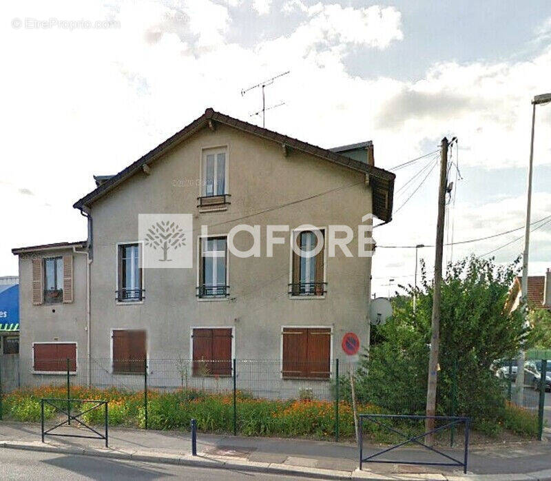 Appartement à VILLEMOMBLE