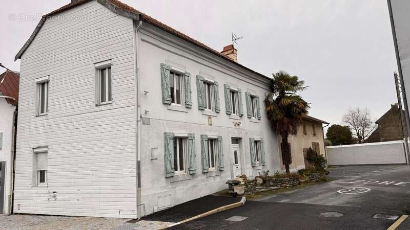 Maison à TARBES