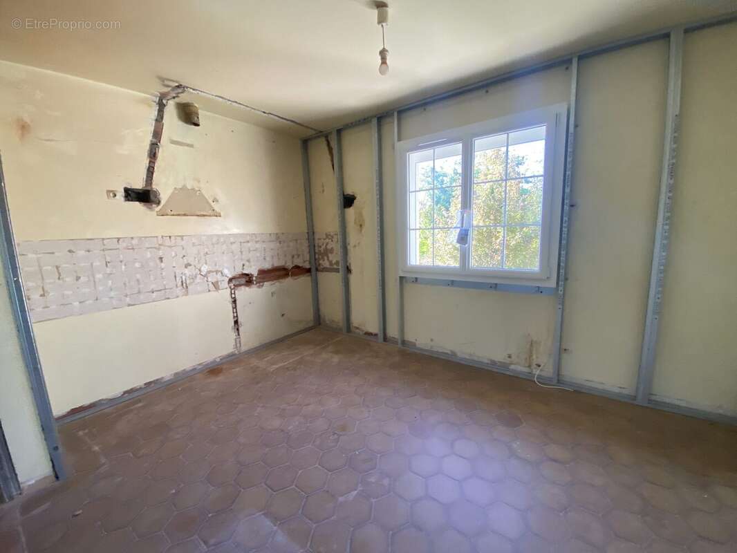 Maison à AUXY