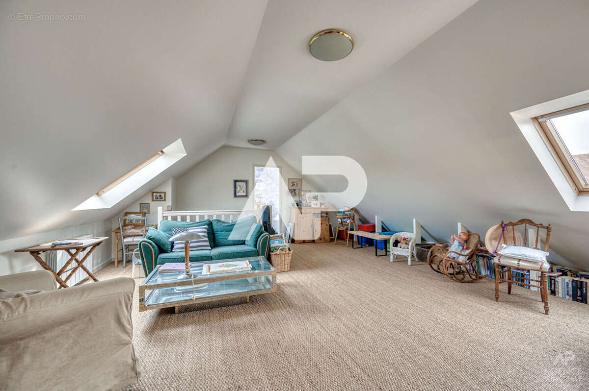 Maison à RUEIL-MALMAISON