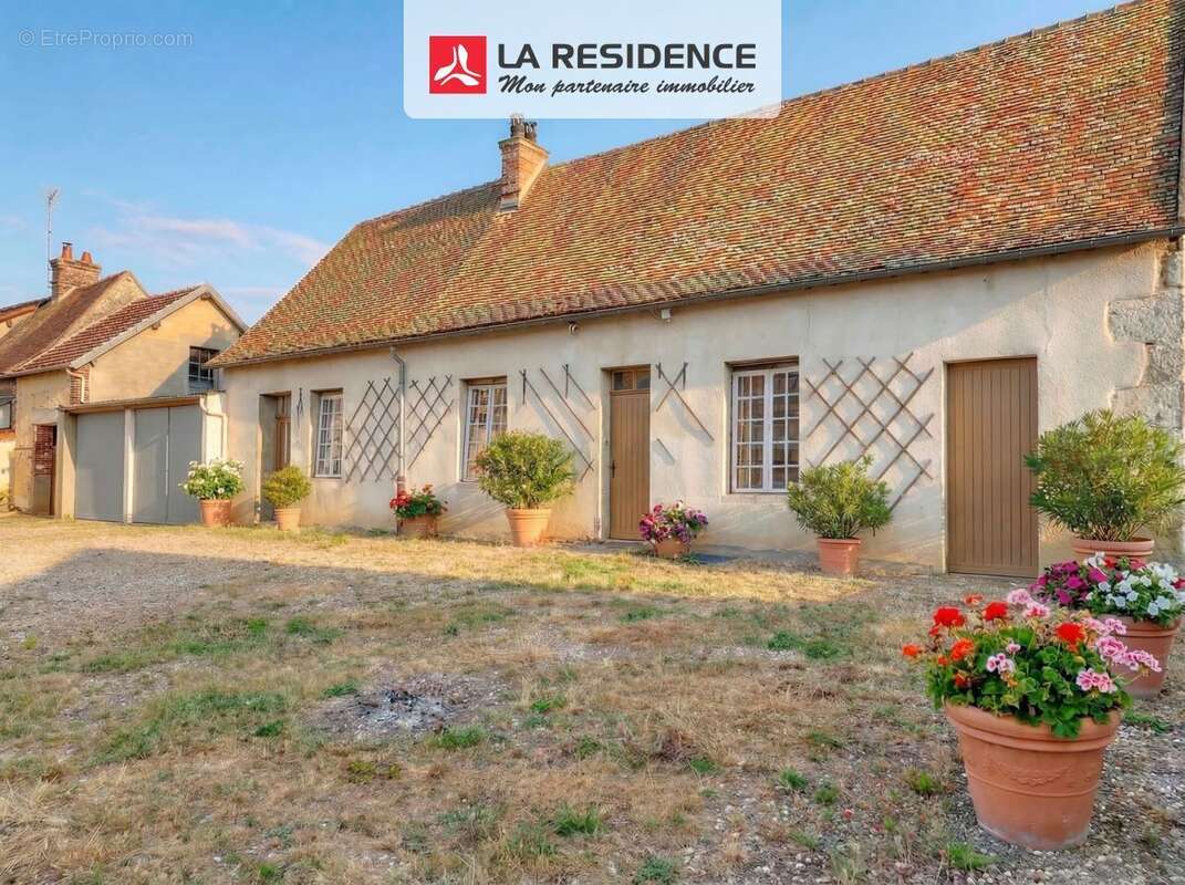 Maison à EZY-SUR-EURE