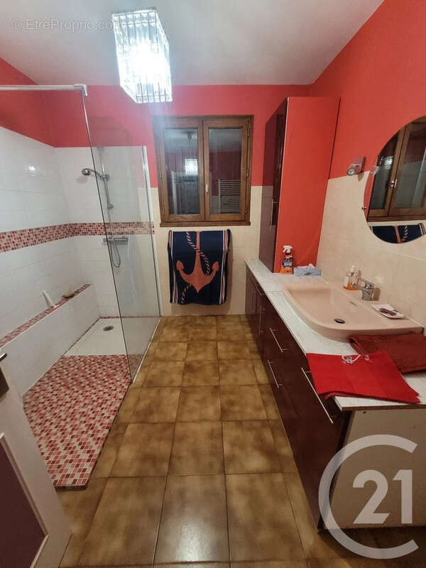 Maison 172 m² à Bruailles  - photo 8