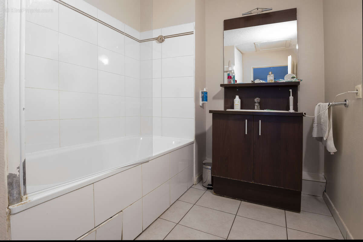 Appartement à SAINT-JEAN-D&#039;ILLAC