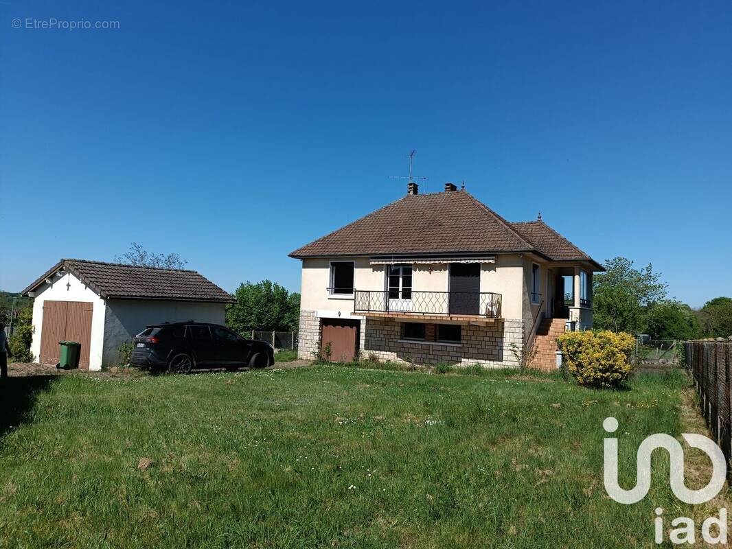 Photo 1 - Maison à BLENEAU