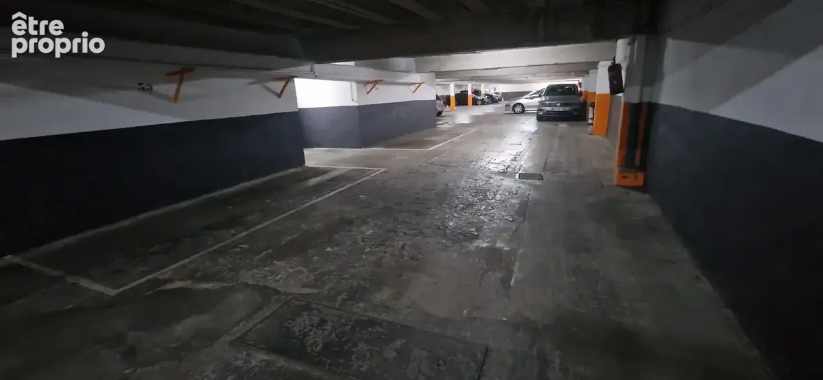 Fonds de commerce parking   emplacement exceptionnel - photo 6