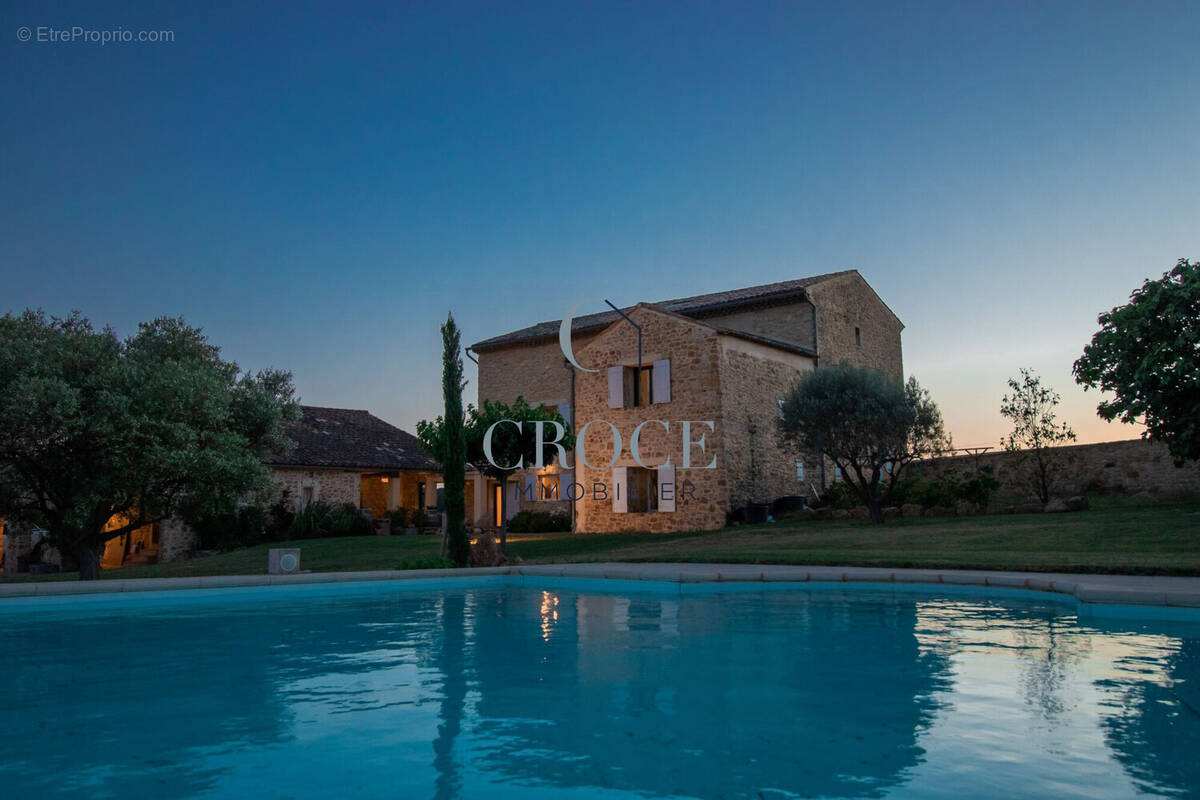 ambiance soirée d&#039;été - Maison à SAINT-MICHEL-D&#039;EUZET