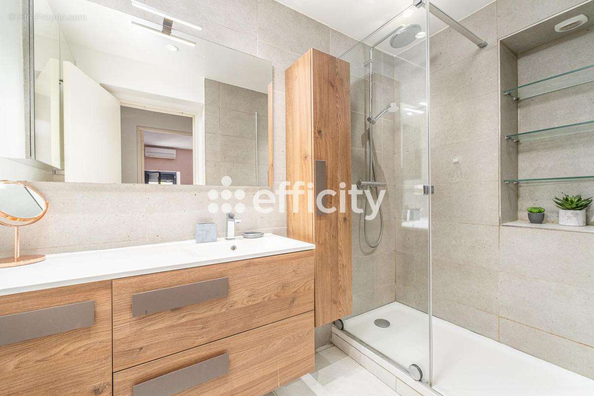 Maison à MARSEILLE-9E