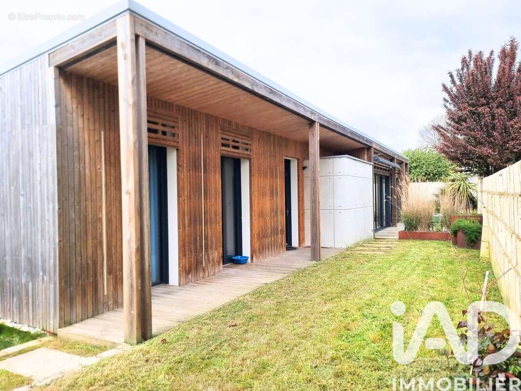 Photo 2 - Maison à ROCHEFORT