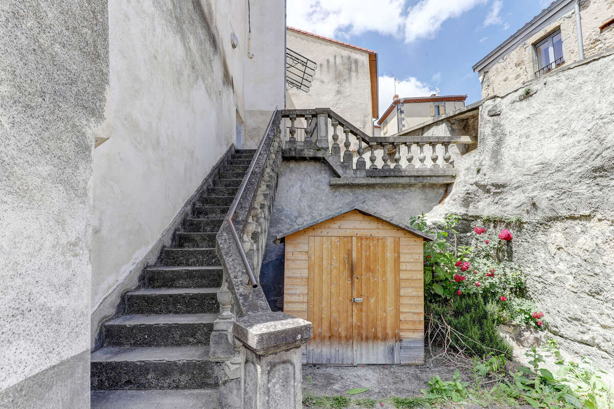 Appartement à VERTAIZON