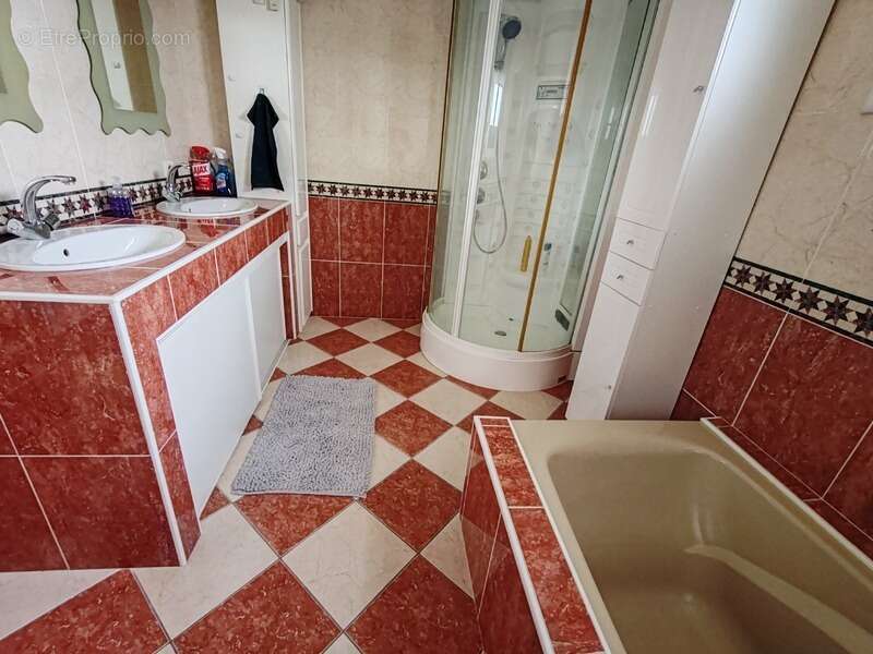 Maison à LA BRUFFIERE