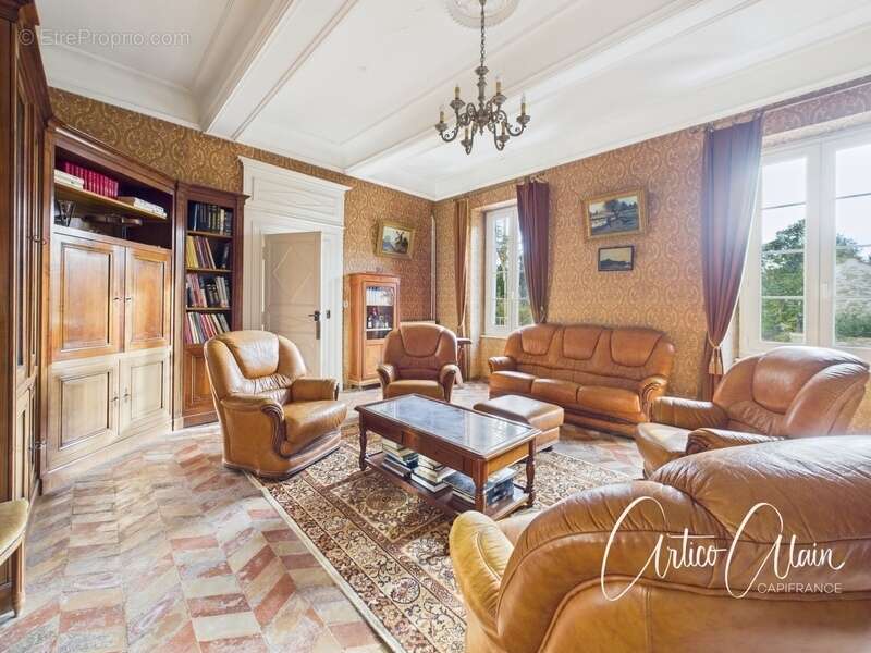 Maison à VILLEFRANCHE-DE-LAURAGAIS