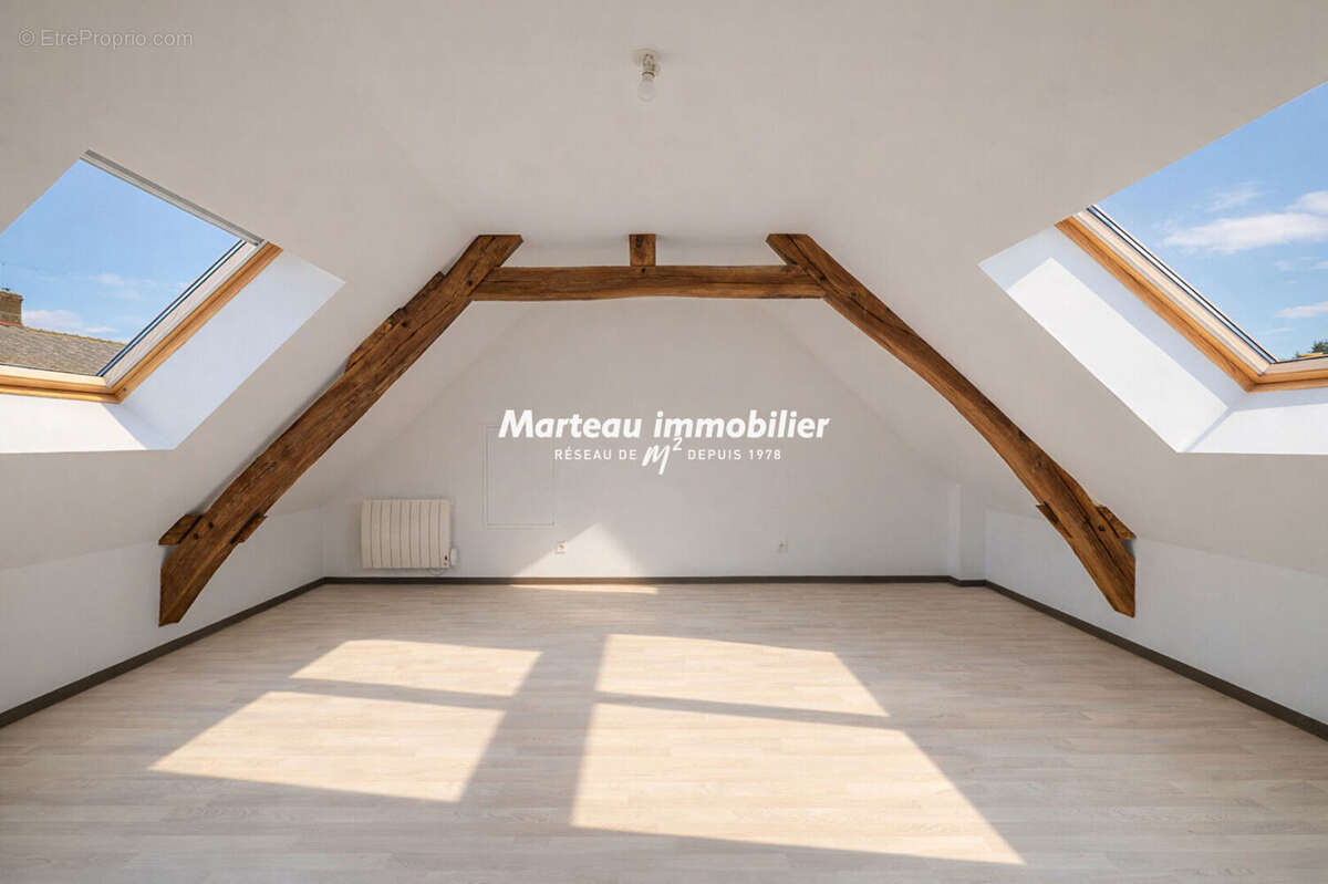 Maison à CERANS-FOULLETOURTE