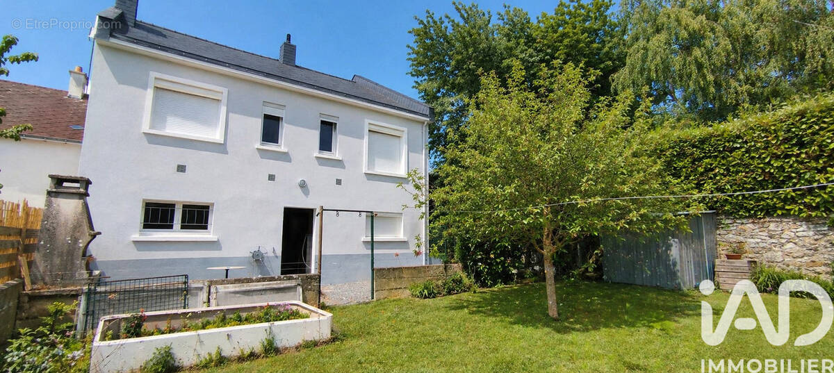 Photo 1 - Maison à SAINT-ETIENNE-DE-MONTLUC