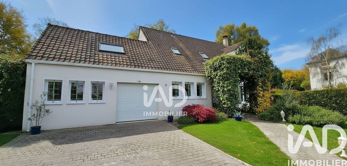 Photo 1 - Maison à LE COUDRAY-MONTCEAUX