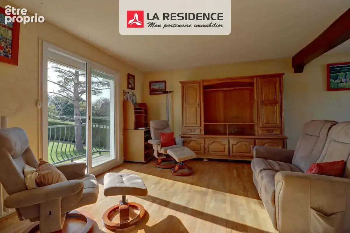 Maison 8 pièces 180 m² à vendre à Maule (78580) - photo 2