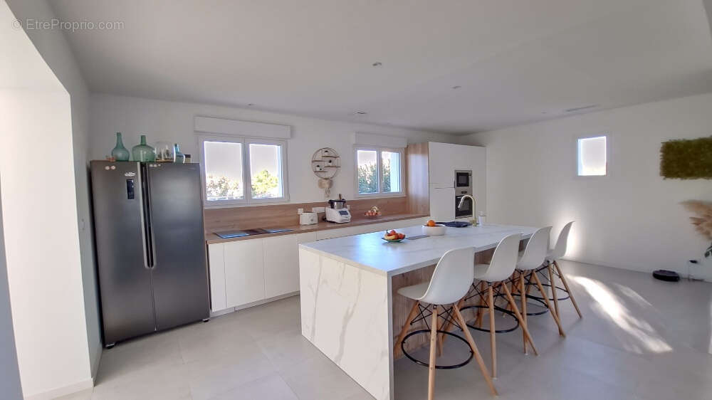 Maison à MARGUERITTES