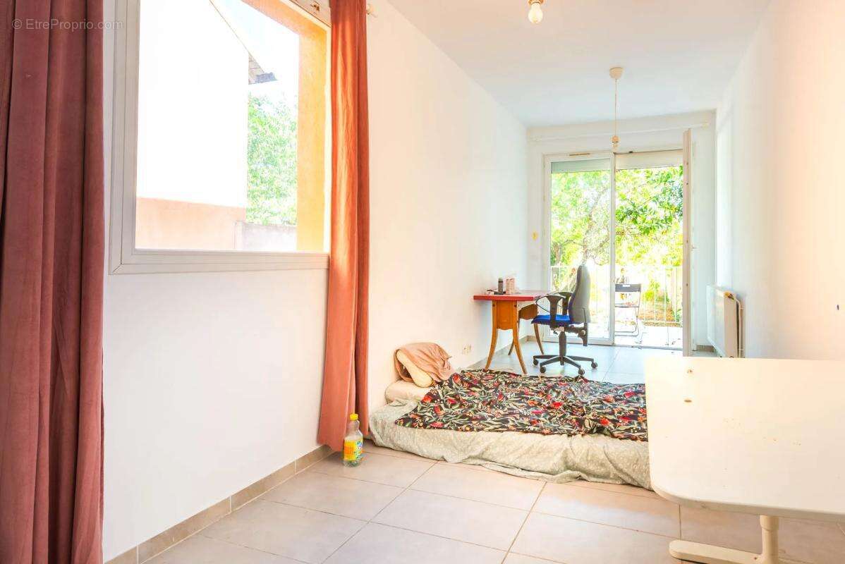 Maison de 4 pièces de 107 m² à Houilles - photo 5
