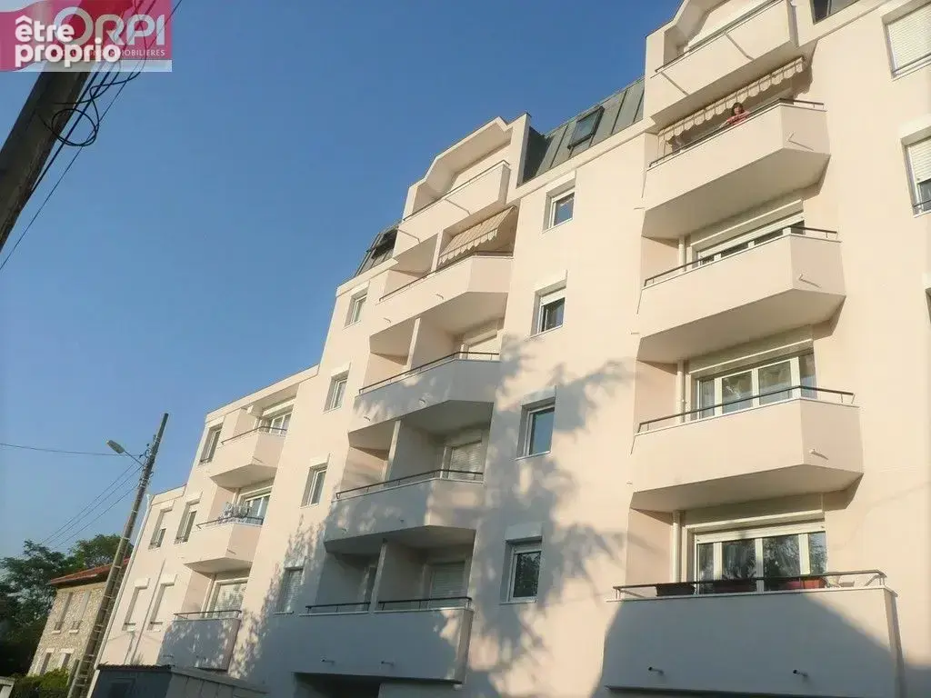 Appartement à NEUILLY-PLAISANCE