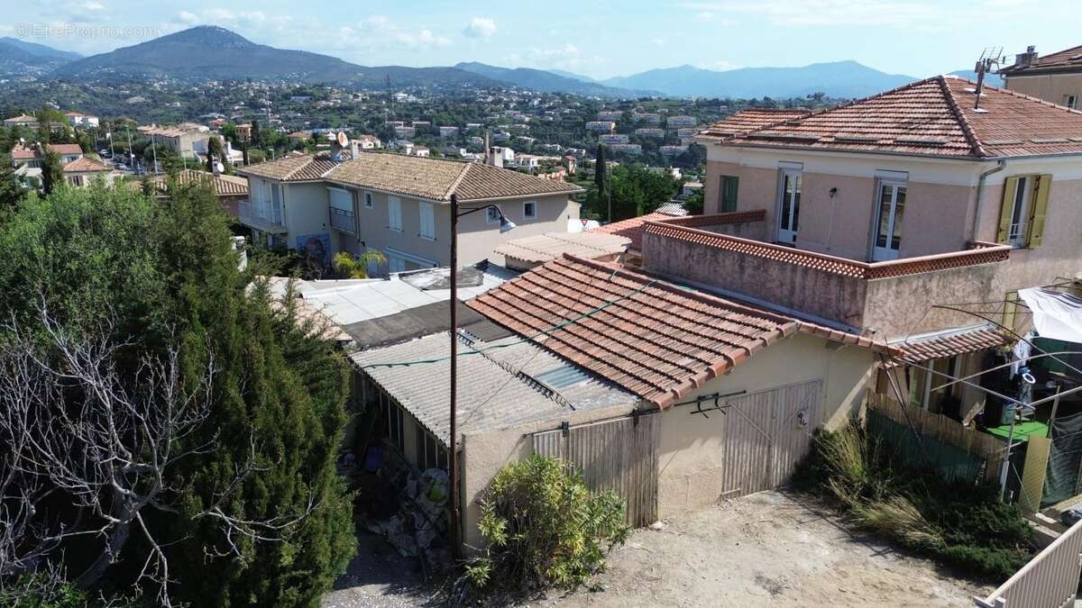 Opportunité Marchand - Villa jumelée 107m² avec Jardin - photo 4