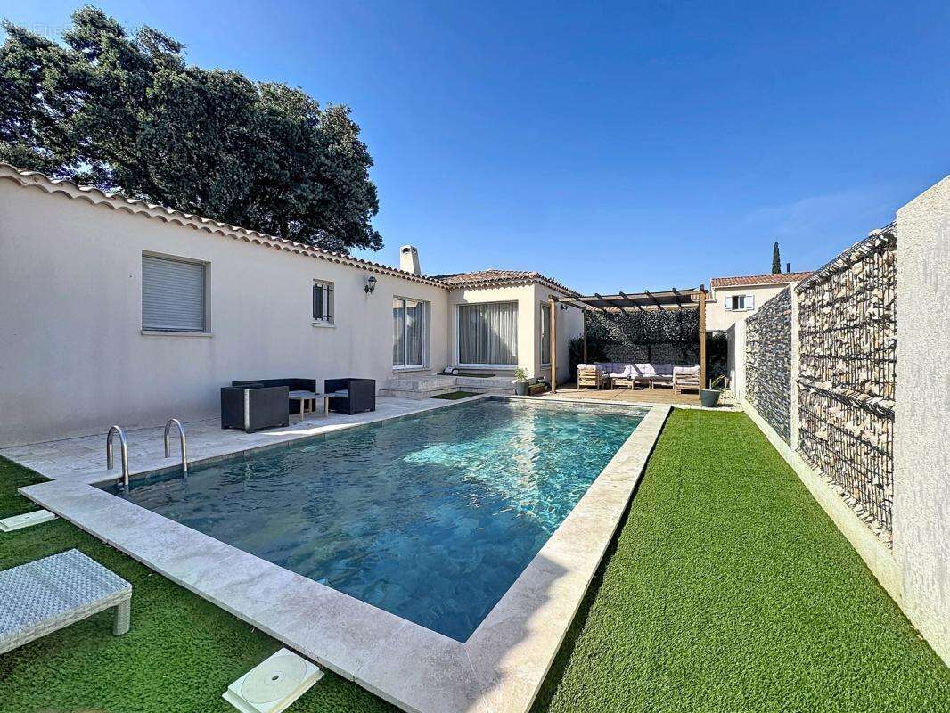 Exclusivité-Sorgues- Maison de plain-pied - 122 m² - piscine - photo 14