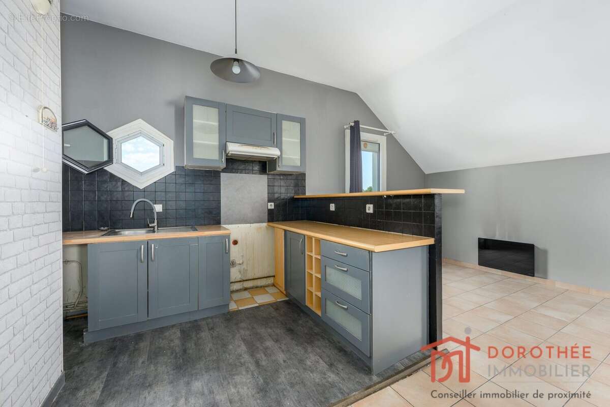 Appartement 59 m² à Marolles-En-Brie  - photo 3