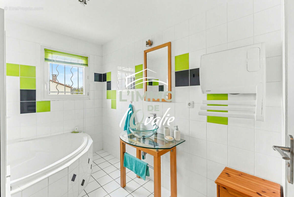 Maison à MONTDURAUSSE