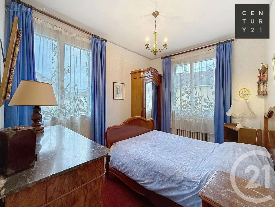 Maison à SAINT-ANDRE-LES-VERGERS