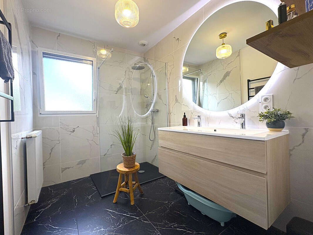 Maison à PLONEOUR-LANVERN