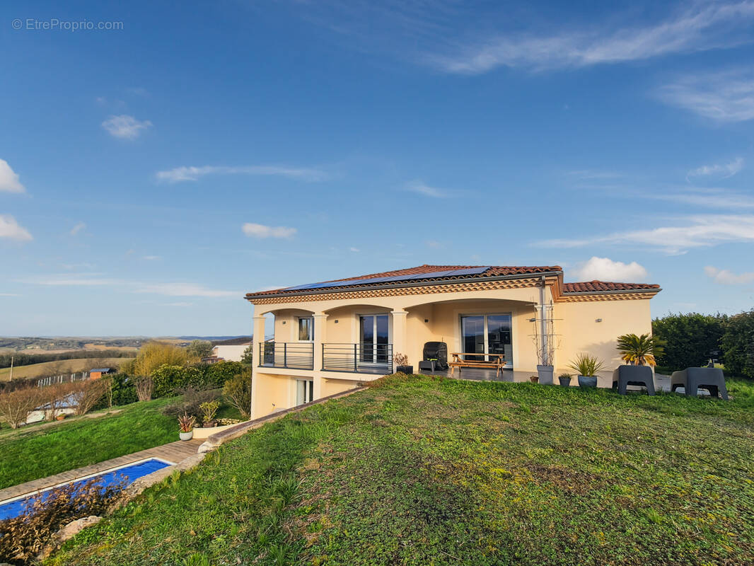 Maison à PAVIE
