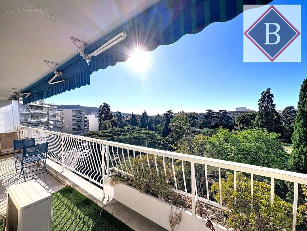 Appartement à LE CANNET