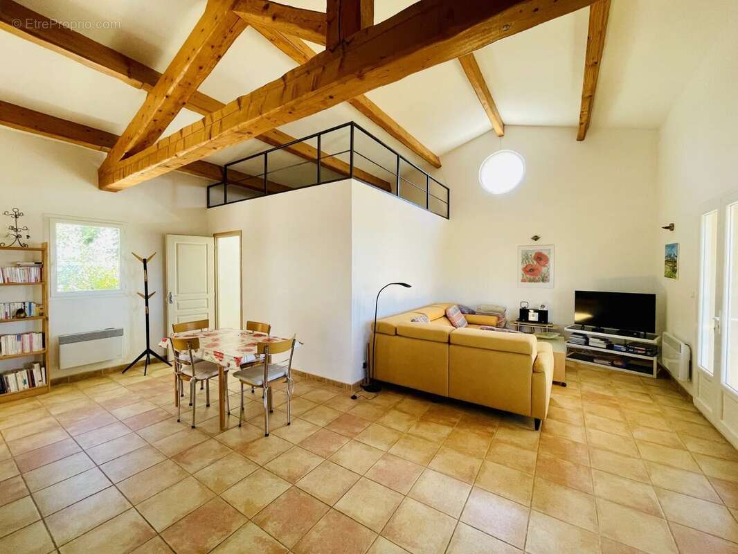 Maison à MOLLANS-SUR-OUVEZE