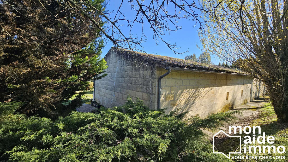 Maison à ARVEYRES