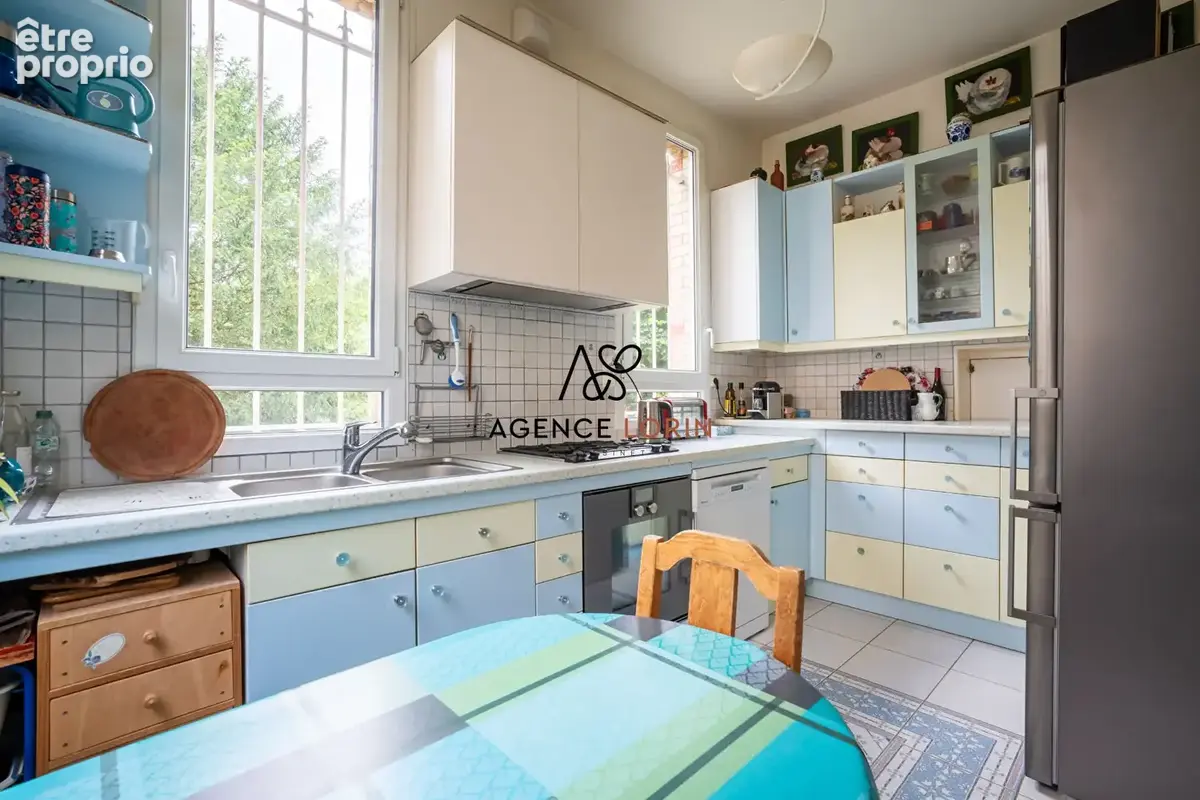 Maison Le Vésinet - 186  m² - 8 pièces - photo 6