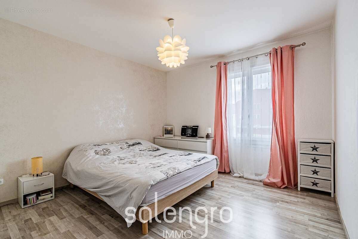Appartement à VILLEURBANNE