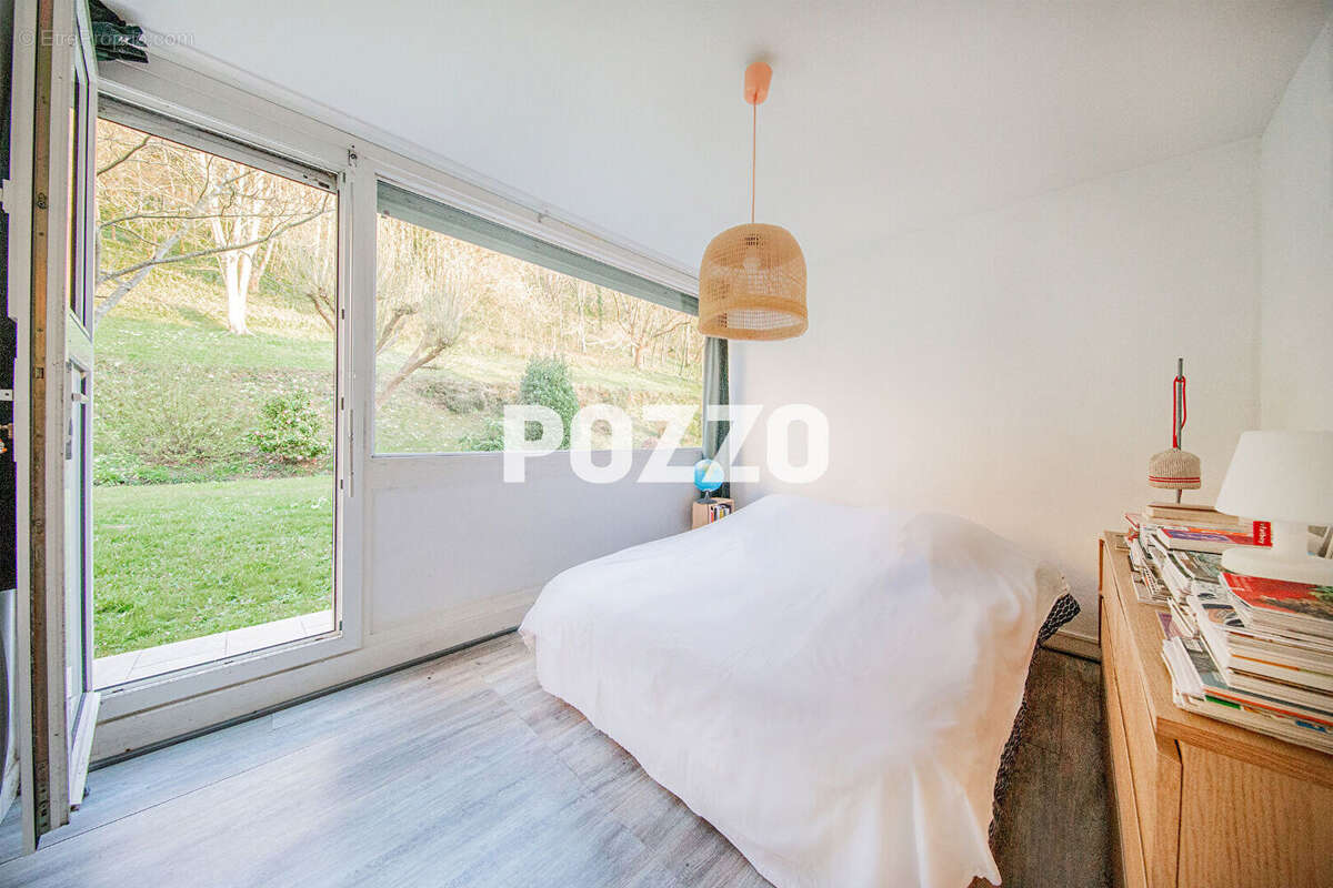 Appartement à JULLOUVILLE