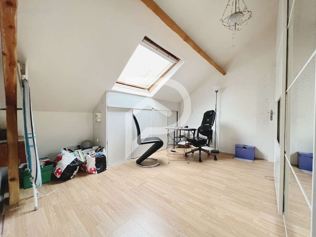 Maison à MONTREUIL