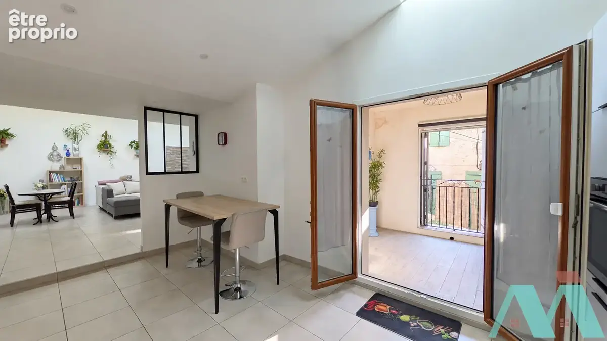 Appartement T4 de 136m2 entièrement rénové - photo 4