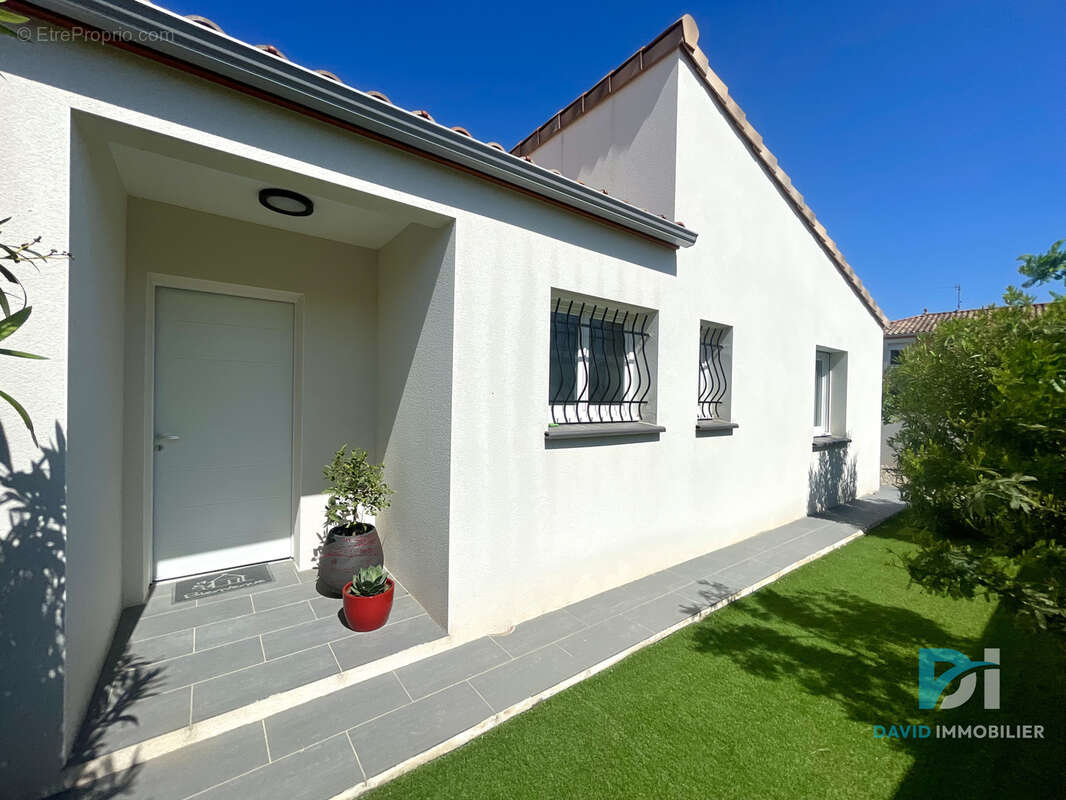 Maison à SERVIAN