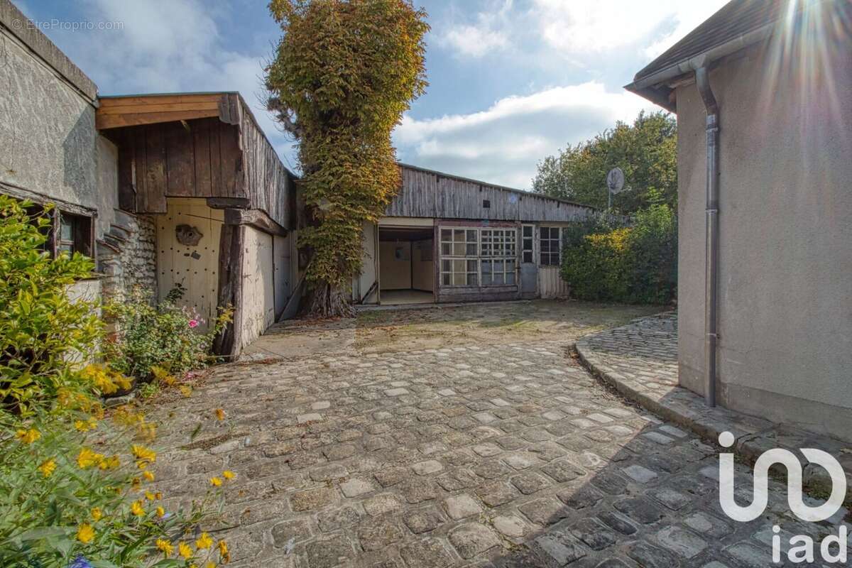 Photo 2 - Maison à BOISCOMMUN