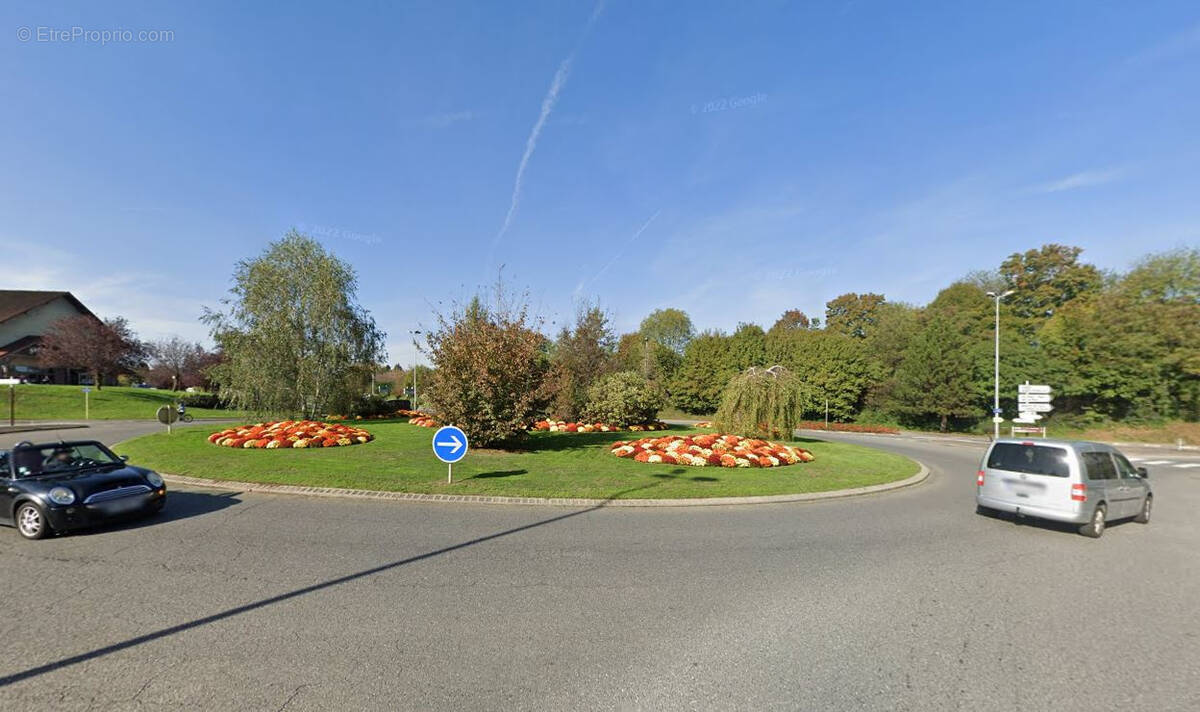 Parking à THONON-LES-BAINS