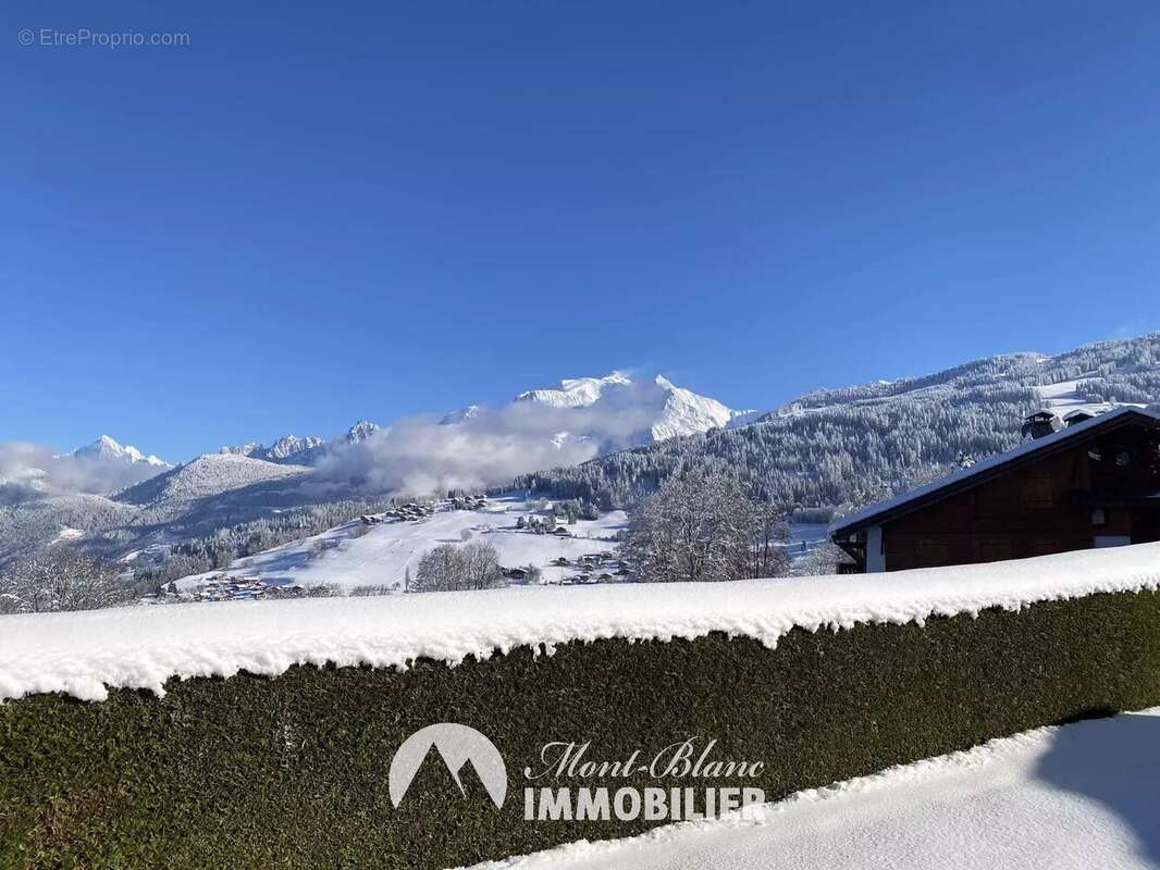 Appartement à COMBLOUX