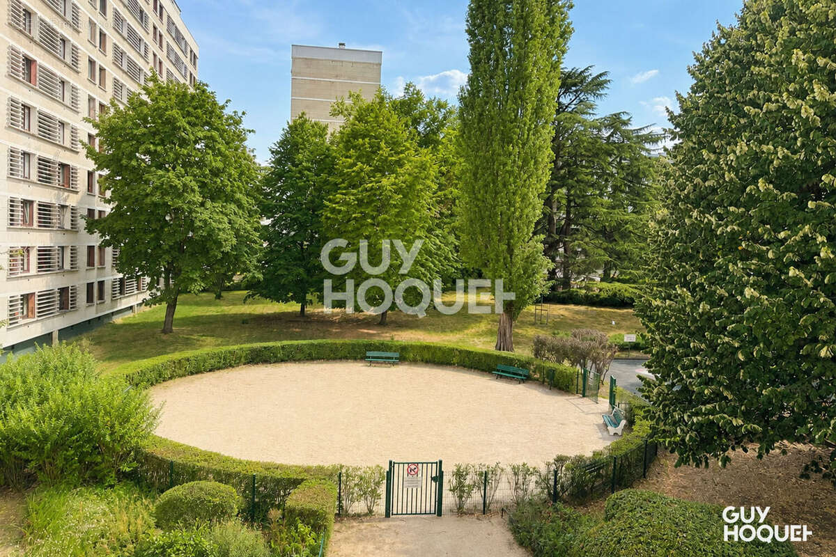 4 pièces + balcon - vue jardin - photo 3