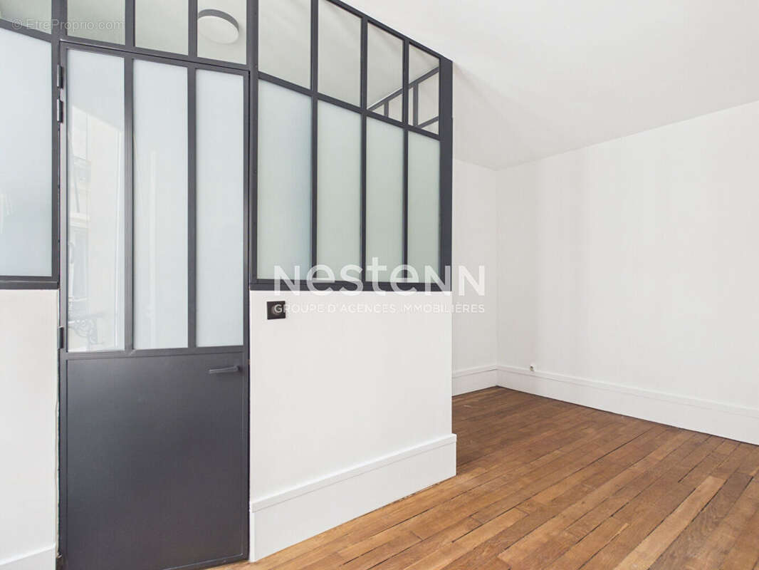À vendre : Appartement 2 pièces à Paris - Quartier calme et touristique - photo 5