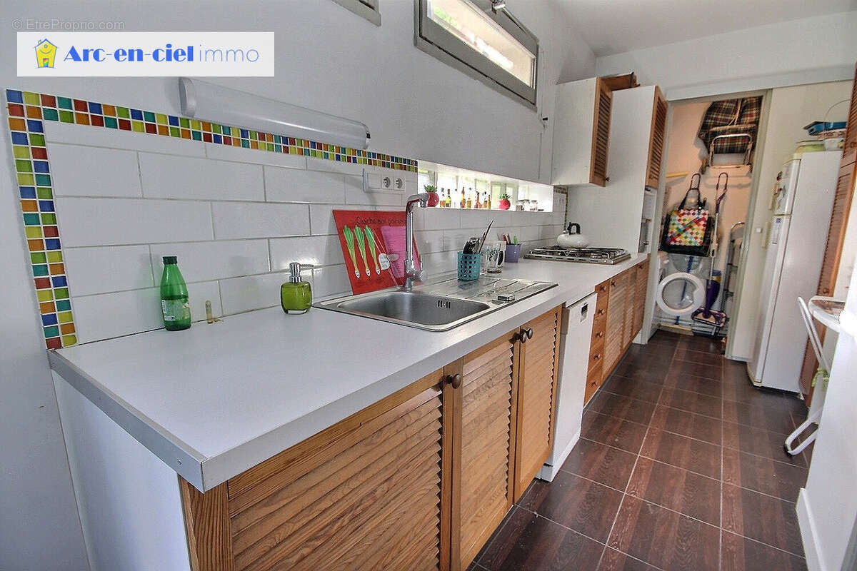 Appartement à PARIS-19E
