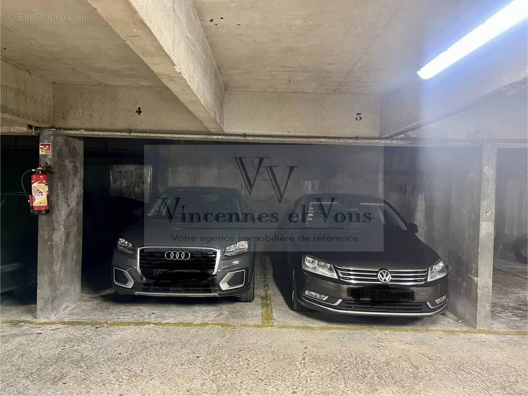 Parking à VINCENNES
