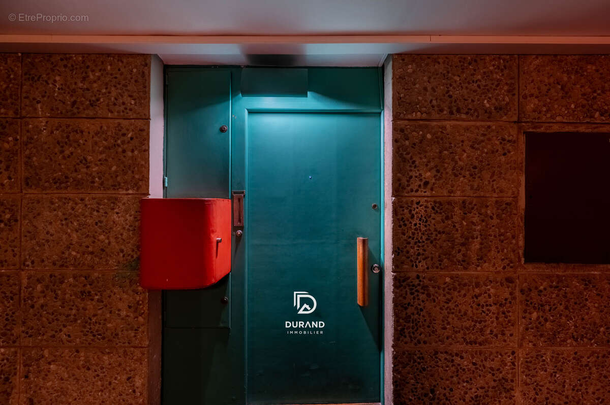 Appartement à MARSEILLE-8E