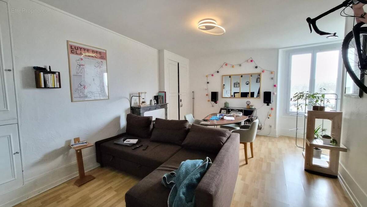 Appartement à ARPAJON